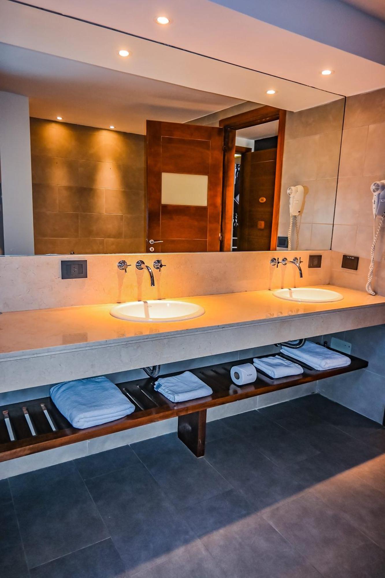 Hotel & Spa La Cheminee San Martín de los Andes Dış mekan fotoğraf